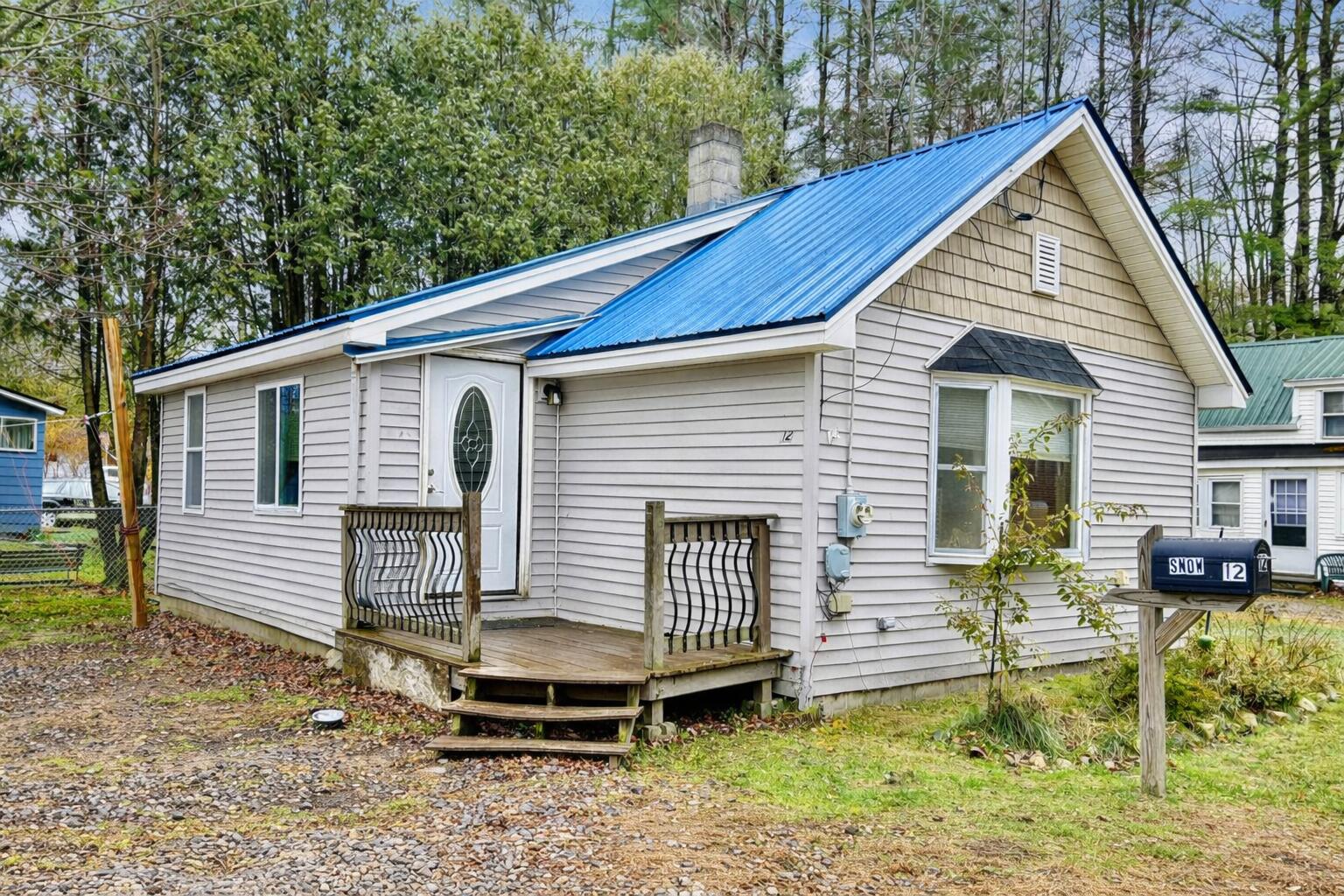 12 Skillin Avenue