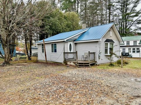Photo of 12 Skillin Avenue, Norway, ME 04268 (MLS # 1643330)