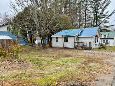 Photo of 12 Skillin Avenue, Norway, ME 04268 (MLS # 1643330)