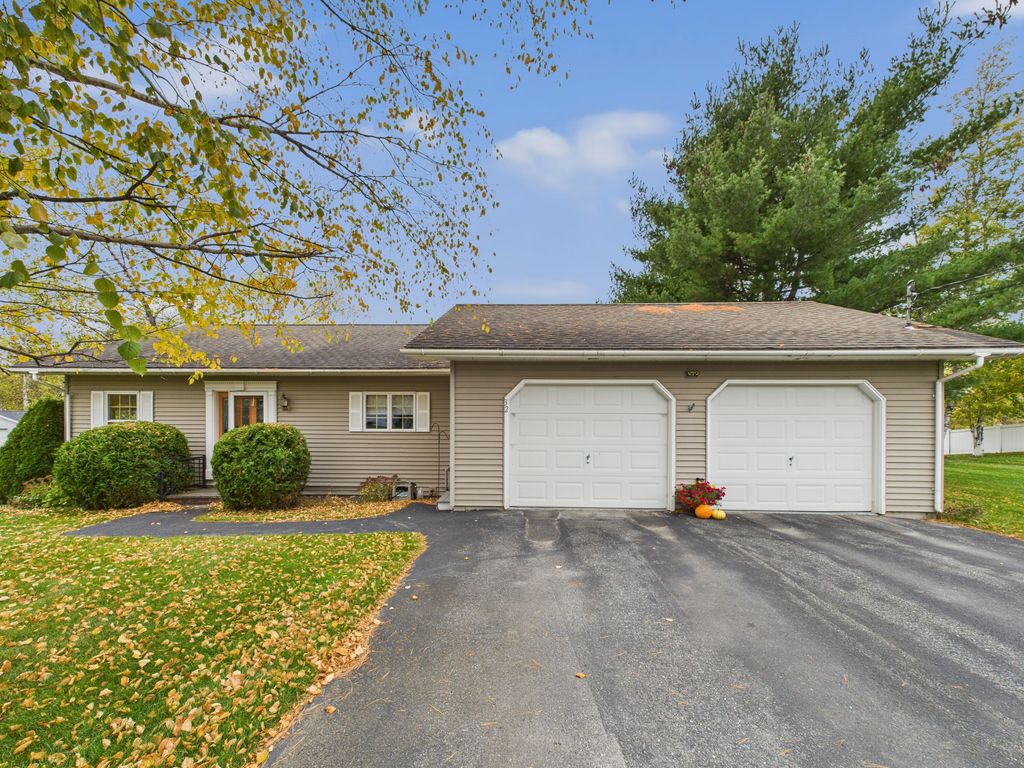 Photo of 32 Lynn Drive, Caribou, ME 04736 (MLS # 1647635)