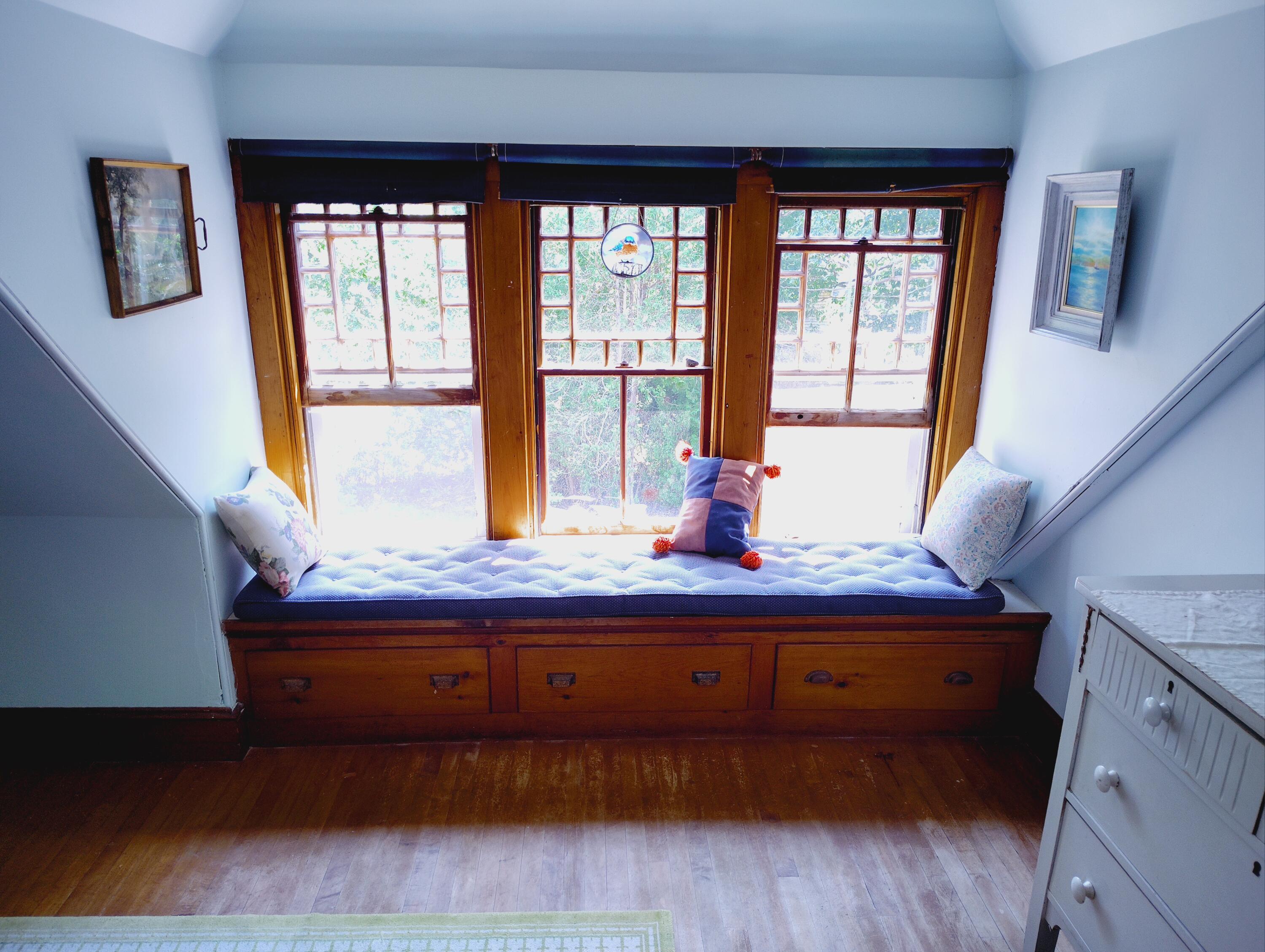 Sorrento, Maine 04677, United States, 7 Bedrooms Bedrooms, ,4 BathroomsBathrooms,Residential,Active,190685