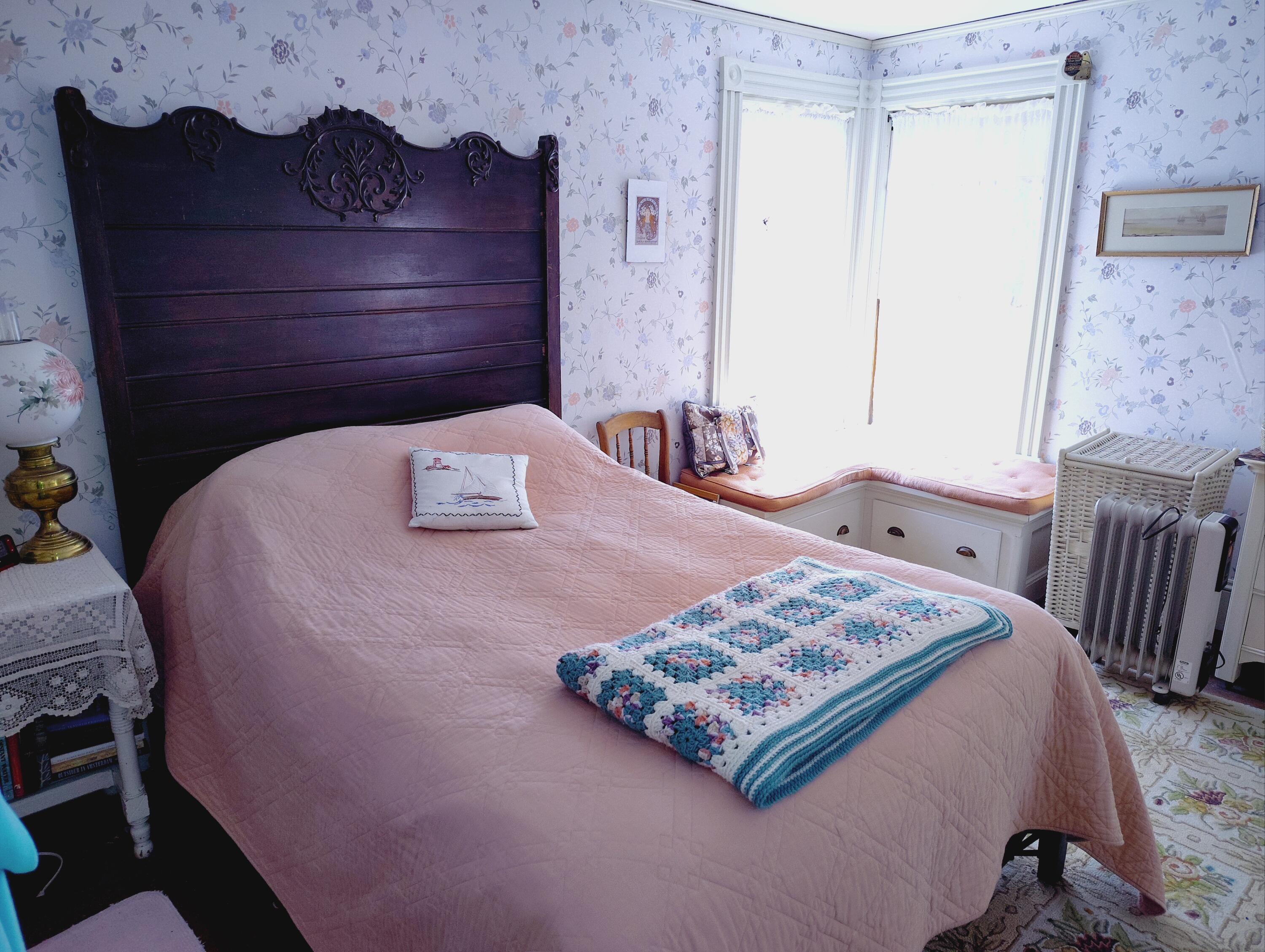 Sorrento, Maine 04677, United States, 7 Bedrooms Bedrooms, ,4 BathroomsBathrooms,Residential,Active,190685