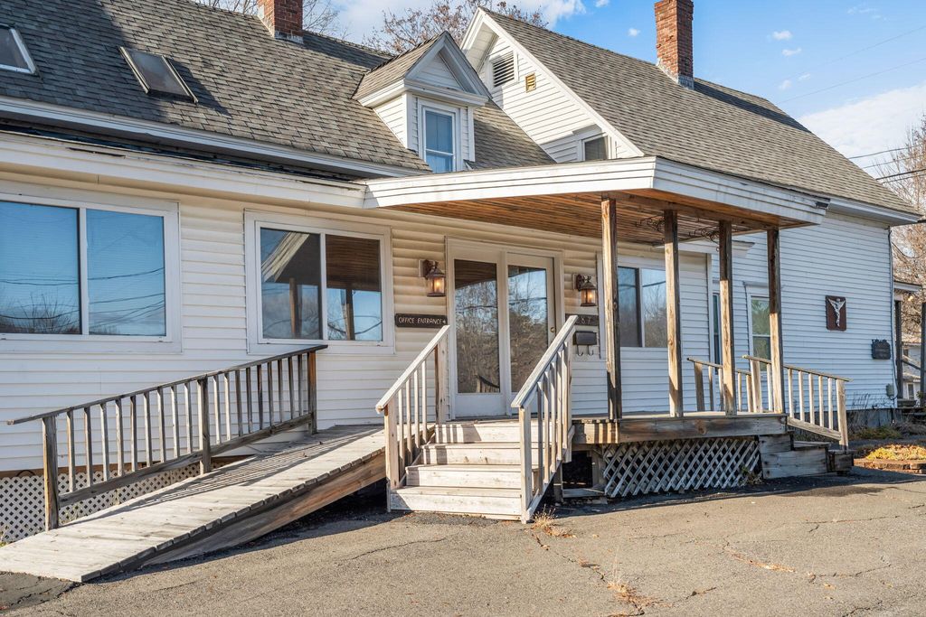 Photo of 287 E Main Street, Dover-Foxcroft, ME 04426 (MLS # 1643674)