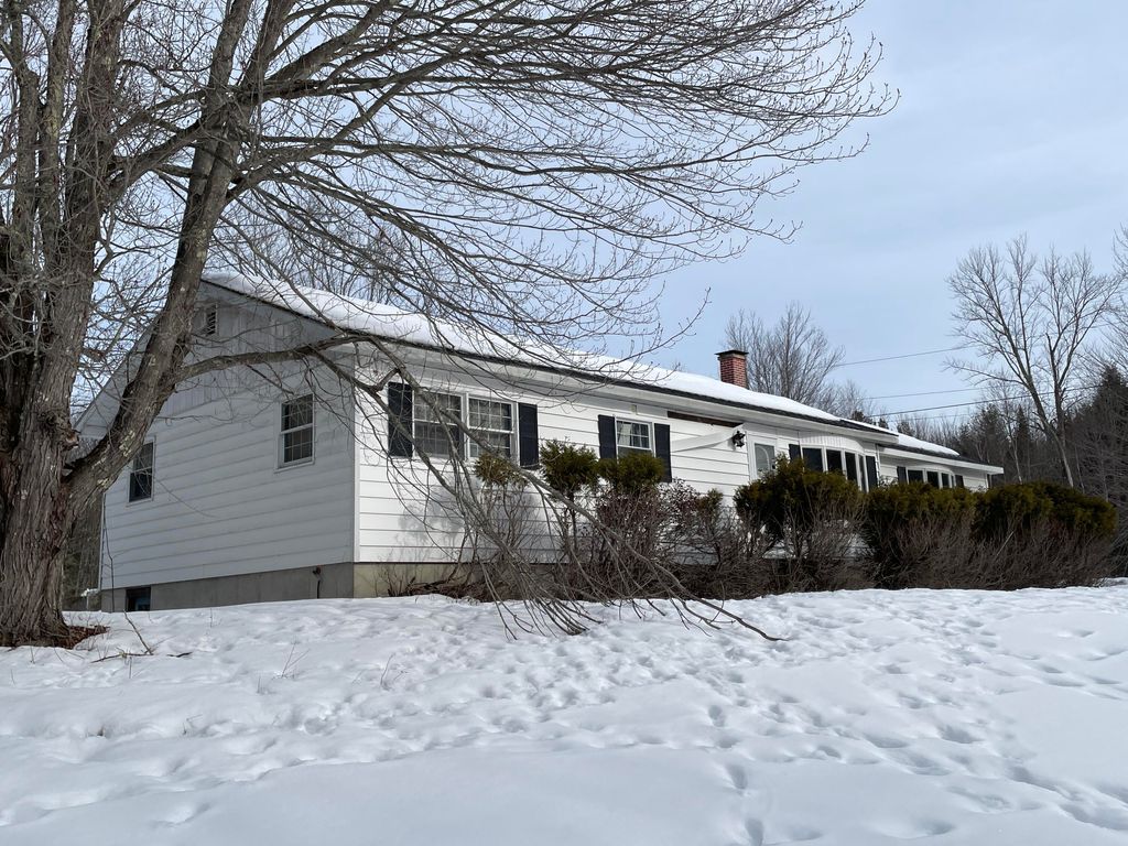 Photo of 22 Robins Way, Turner, ME 04282 (MLS # 1652368)