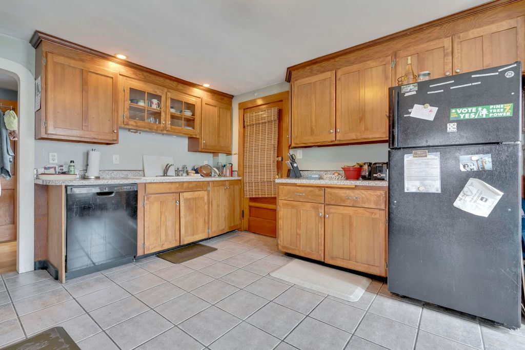 Photo of 22 Bailey Avenue, Portland, ME 04103 (MLS # 1656843)