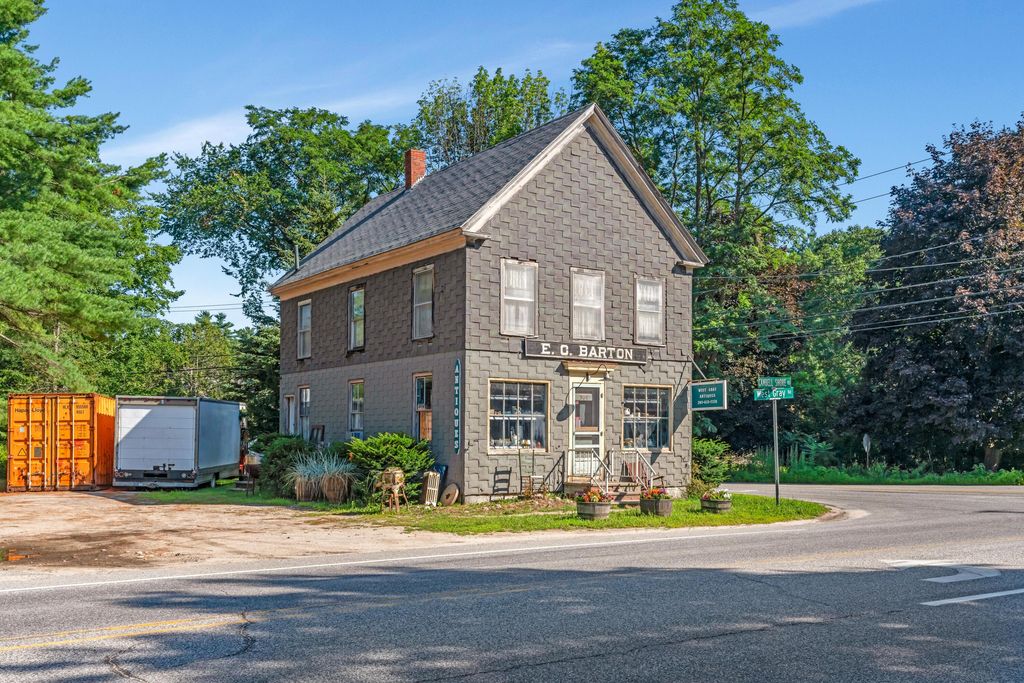 Photo of 304 W Gray Road, Gray, ME 04039 (MLS # 1663278)