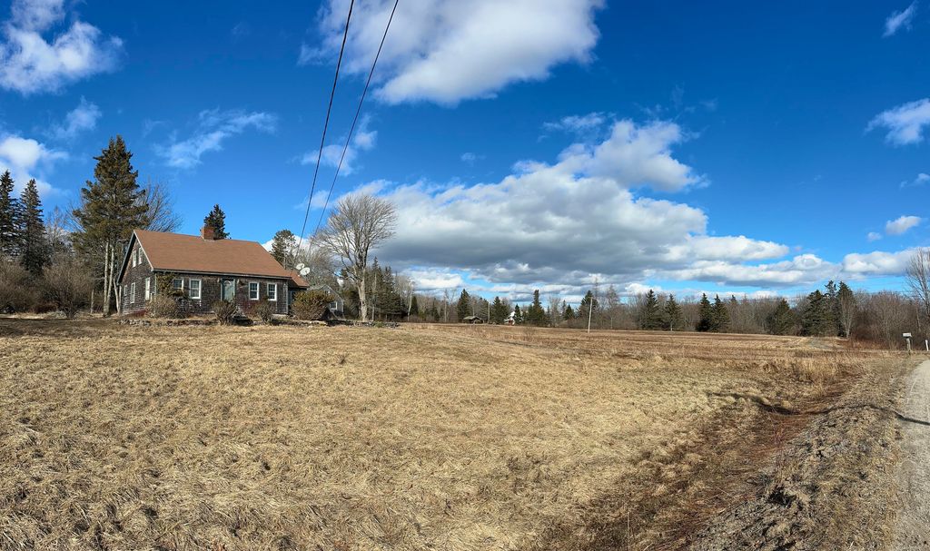 Photo of 47 Ridge Road, Saint George, ME 04860 (MLS # 1655588)