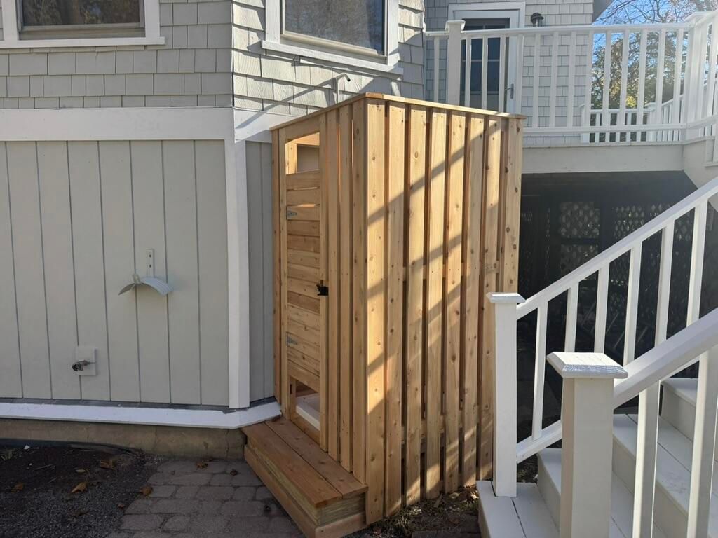 Photo of 31 Elizabeth Street, Portland, ME 04108 (MLS # 1657820)