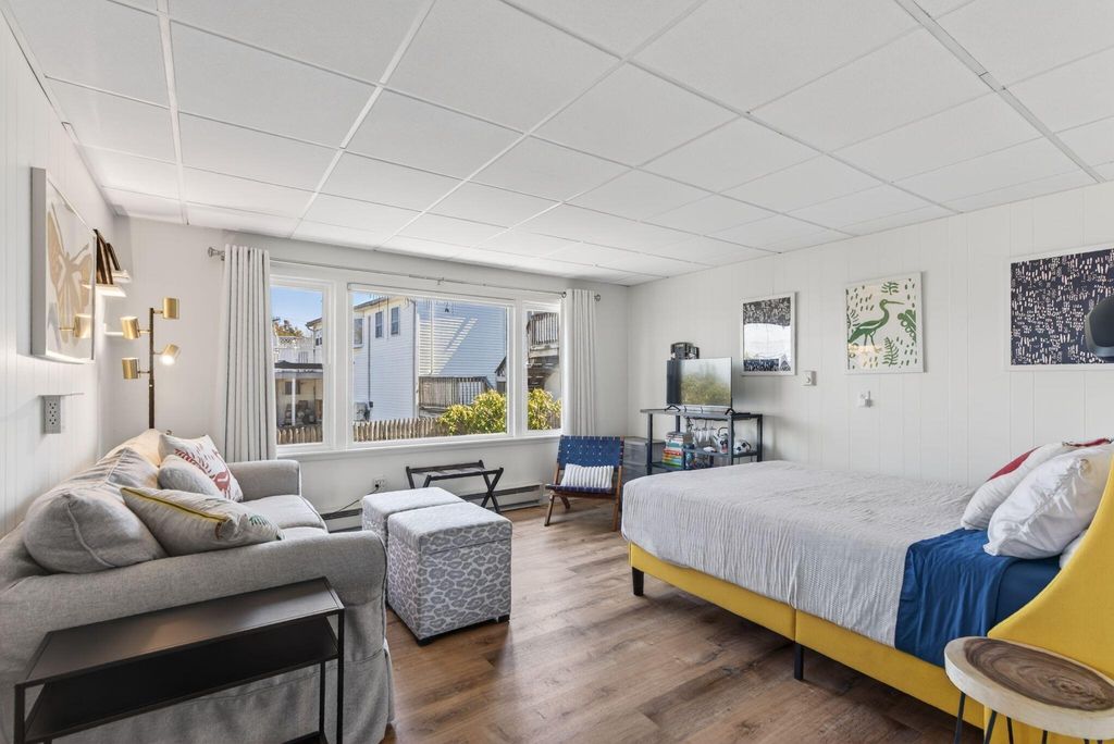 Photo of 9 E Grand Avenue #1, Scarborough, ME 04074 (MLS # 1657850)