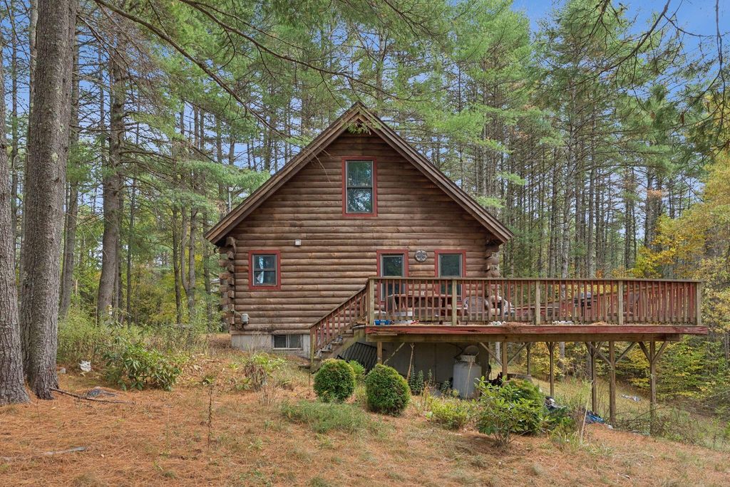 Photo of 13 Forest Avenue, Harrison, ME 04040 (MLS # 1641362)