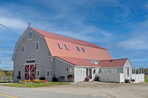 Photo of 245 Arundel Road, Kennebunkport, ME 04046 (MLS # 1639802) Photo of 245 Arundel Road, Kennebunkport, ME 04046 (MLS # 1639802)