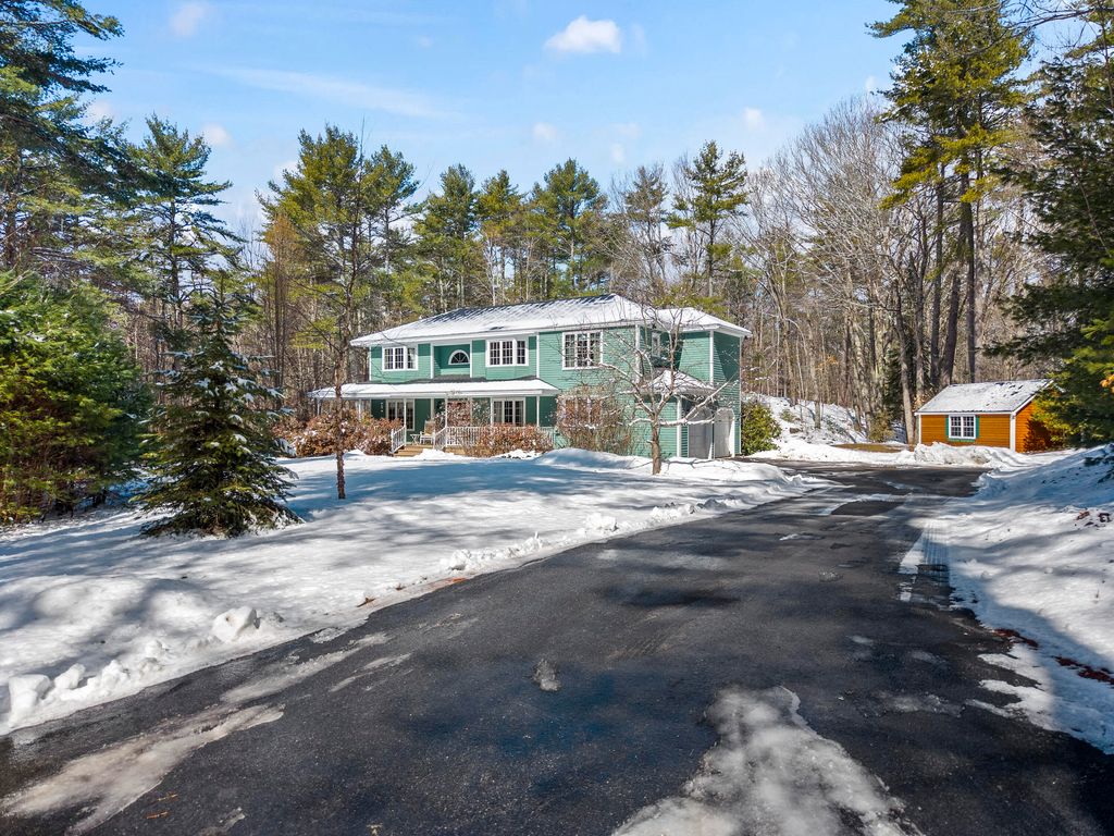 Photo of 7 Casselton Road, Raymond, ME 04071 (MLS # 1655836)