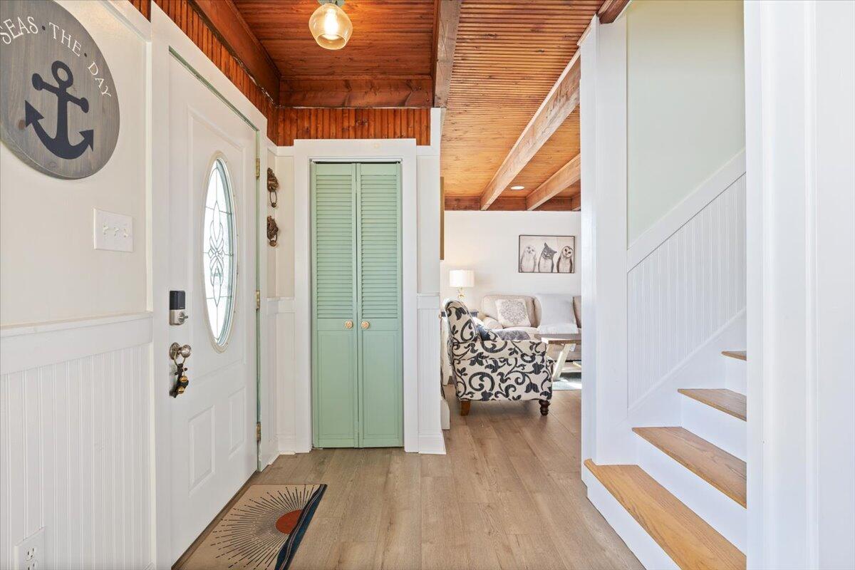 10 Lower Beach Road
