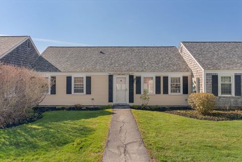 Photo of 67 Starboard Drive #67, Cape Elizabeth, ME 04107 (MLS # 1660357)