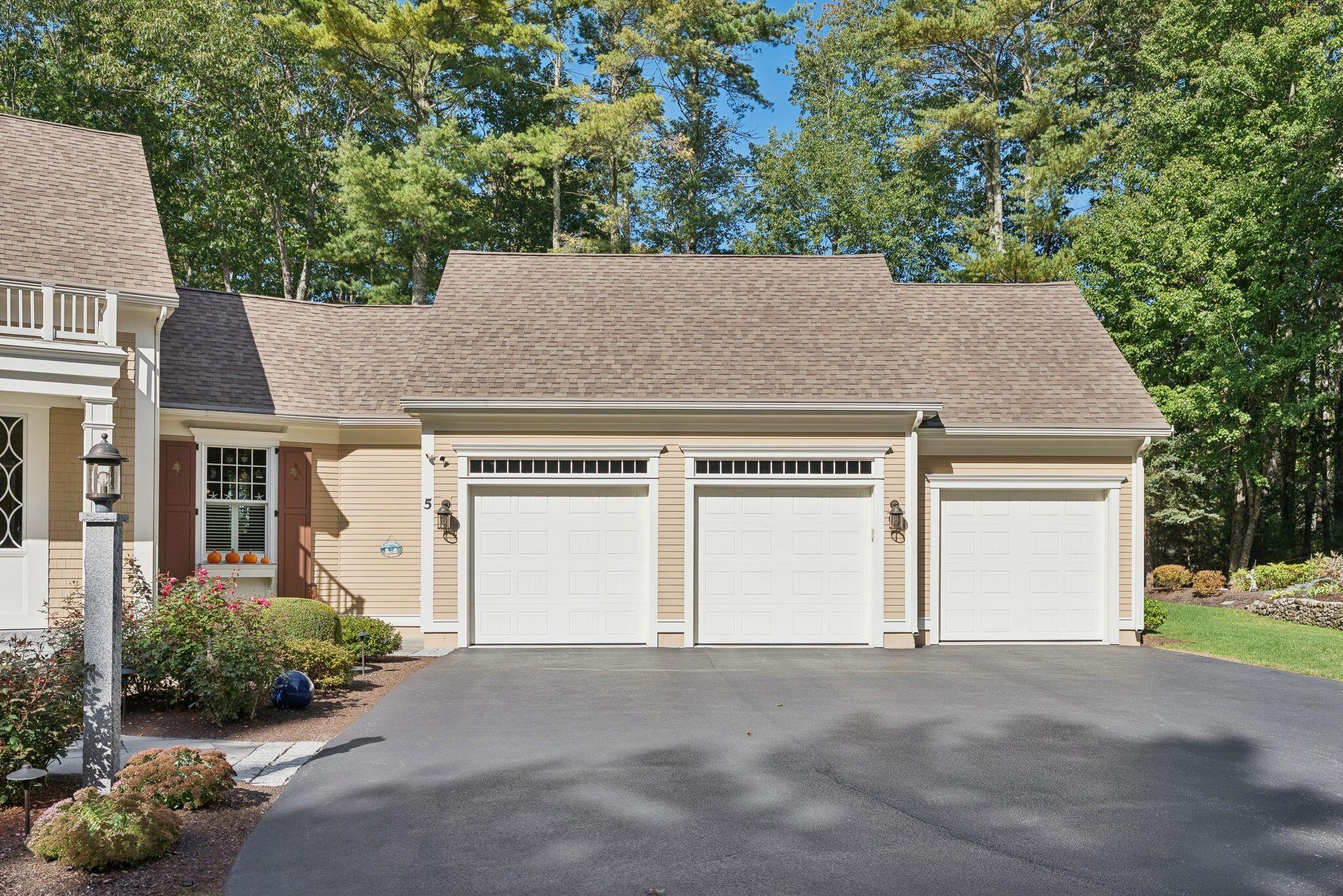 5 Surrey Lane