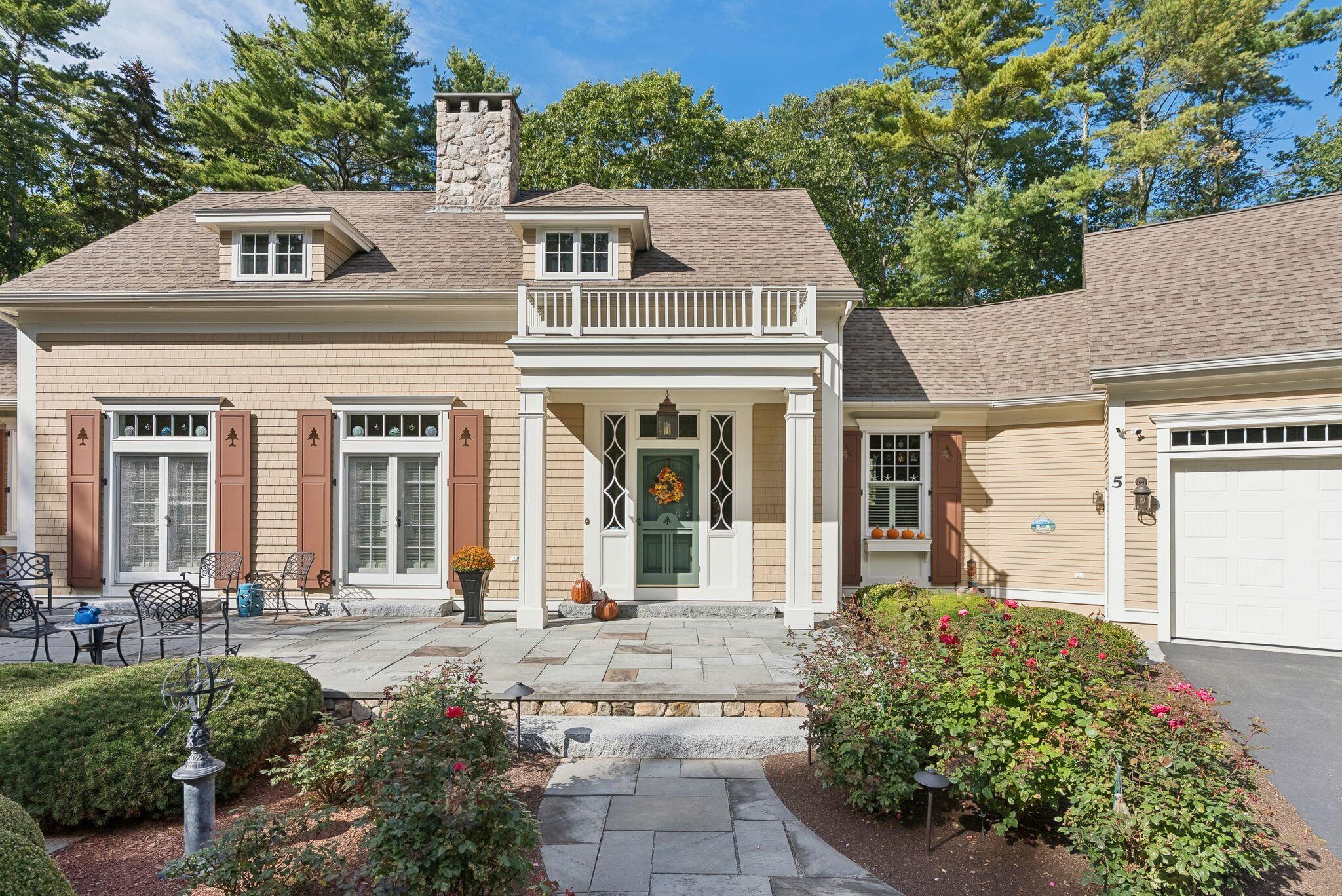 5 Surrey Lane