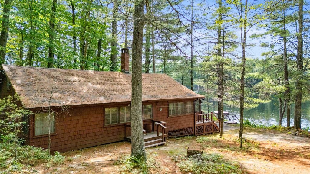 Photo of 8 Golden Way, New Gloucester, ME 04260 (MLS # 1660889)