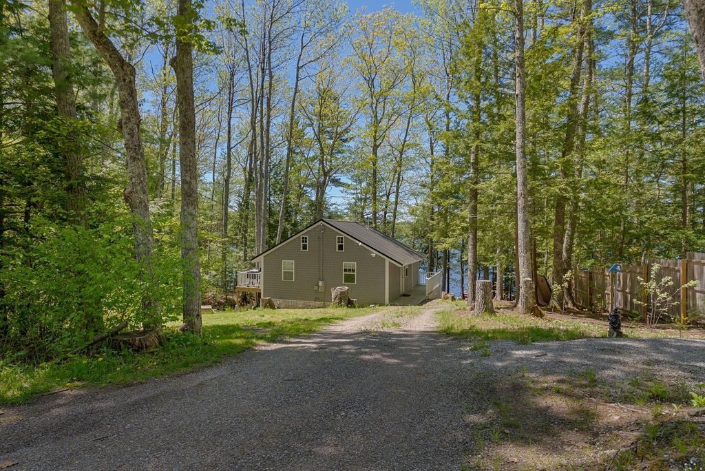 Photo of 406 Linda Lane, Warren, ME 04864 (MLS # 1663749)