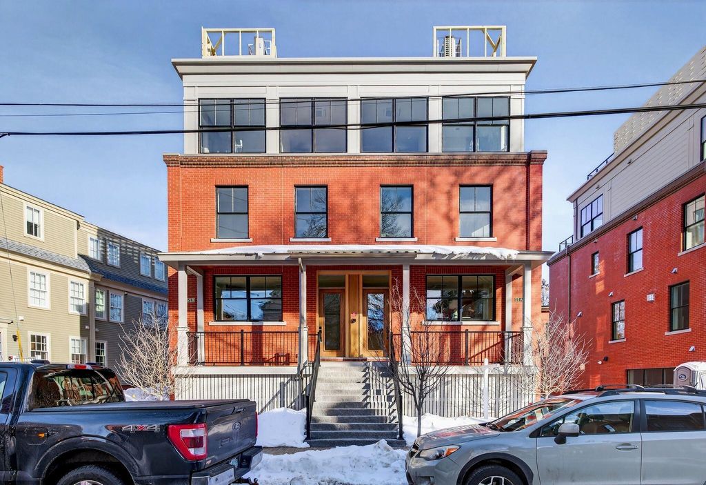 Photo of 55 Carleton Street #A, Portland, ME 04102 (MLS # 1658074)