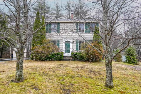 Photo of 23 Crossing Brook Road, Cumberland, ME 04021 (MLS # 1658292)