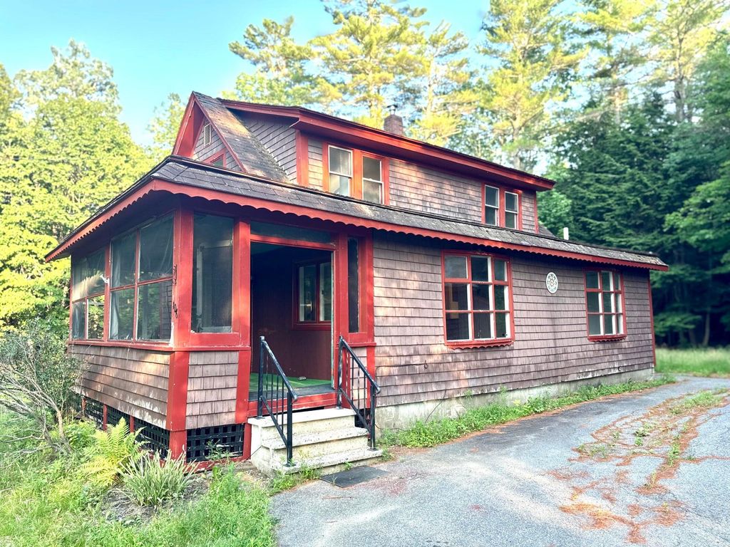Photo of 106 S Belfast Avenue, Augusta, ME 04330 (MLS # 1639822)