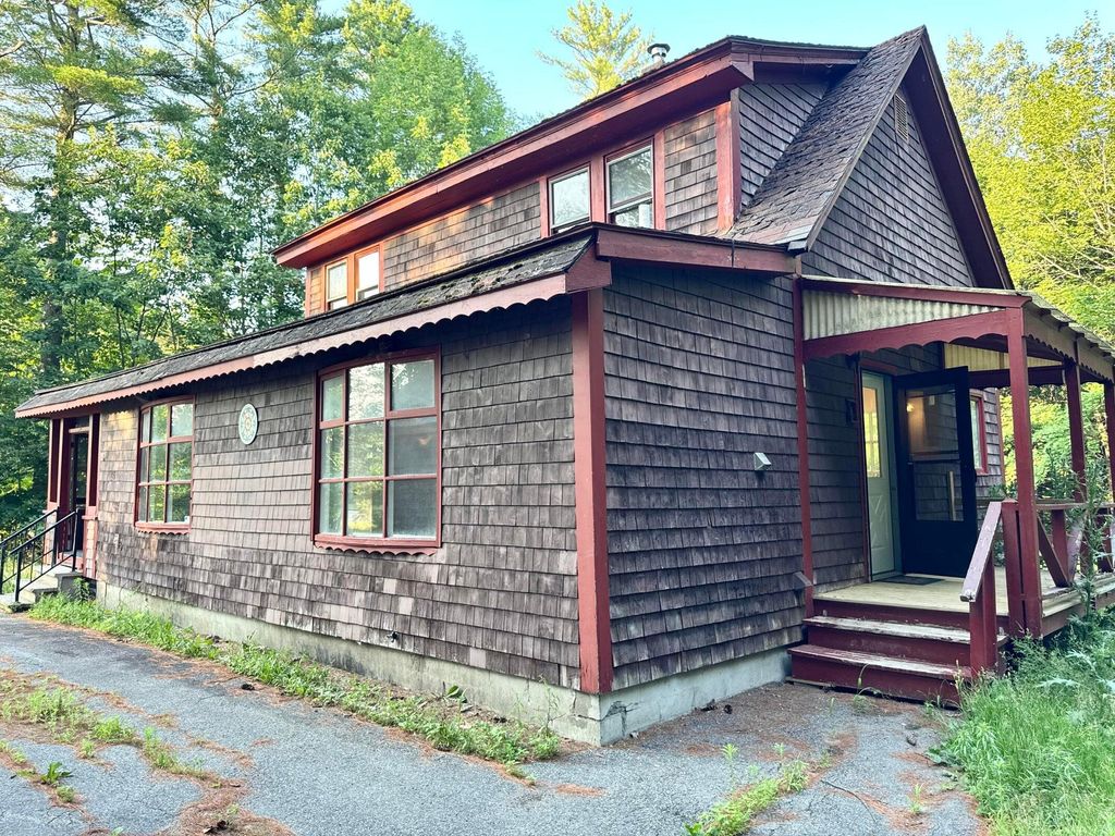 Photo of 106 S Belfast Avenue, Augusta, ME 04330 (MLS # 1639822)