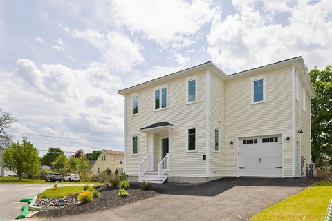 Photo of 77 O'Neil Street, South Portland, ME 04106 (MLS # 1663427)