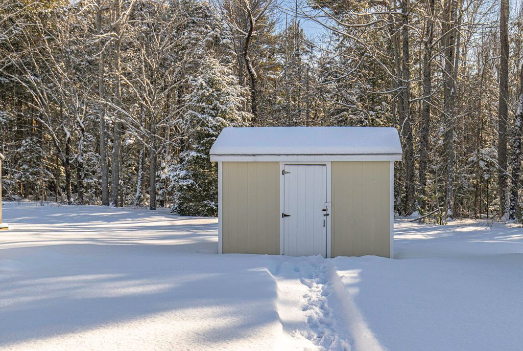 Photo of 2 H Street, Bangor, ME 04401 (MLS # 1650161)