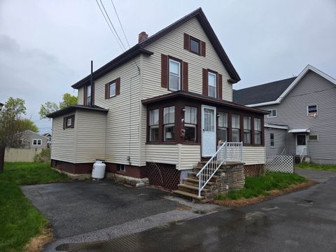 Photo of 5 Doyle Court, Brewer, ME 04412 (MLS # 1662362)