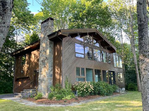 Photo of 34 Waldo Avenue, Rockland, ME 04841 (MLS # 1635277)