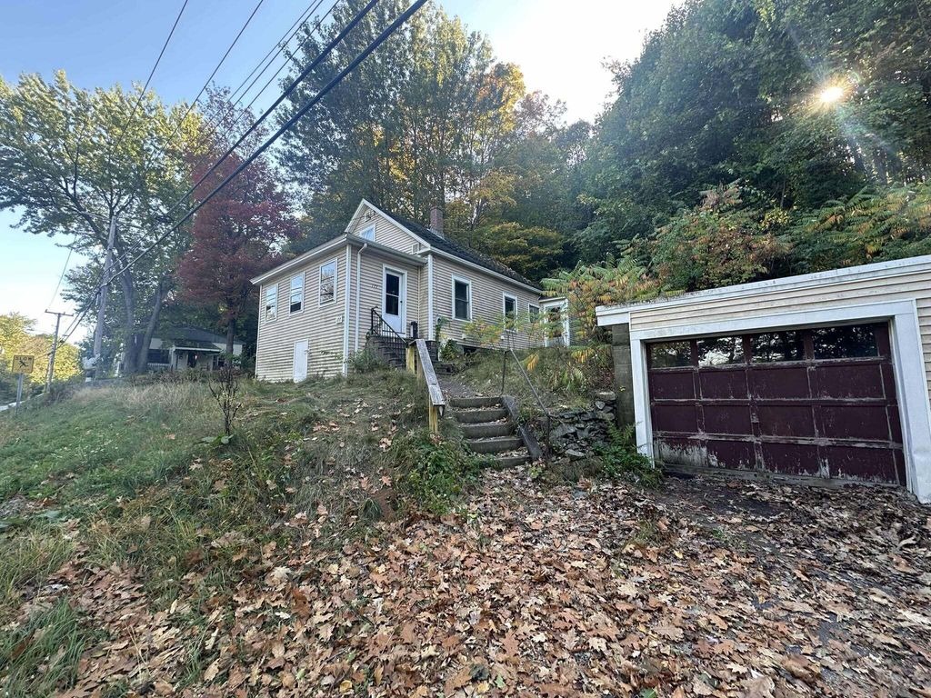 Photo of 177 Riverside Drive, Auburn, ME 04210 (MLS # 1640207)