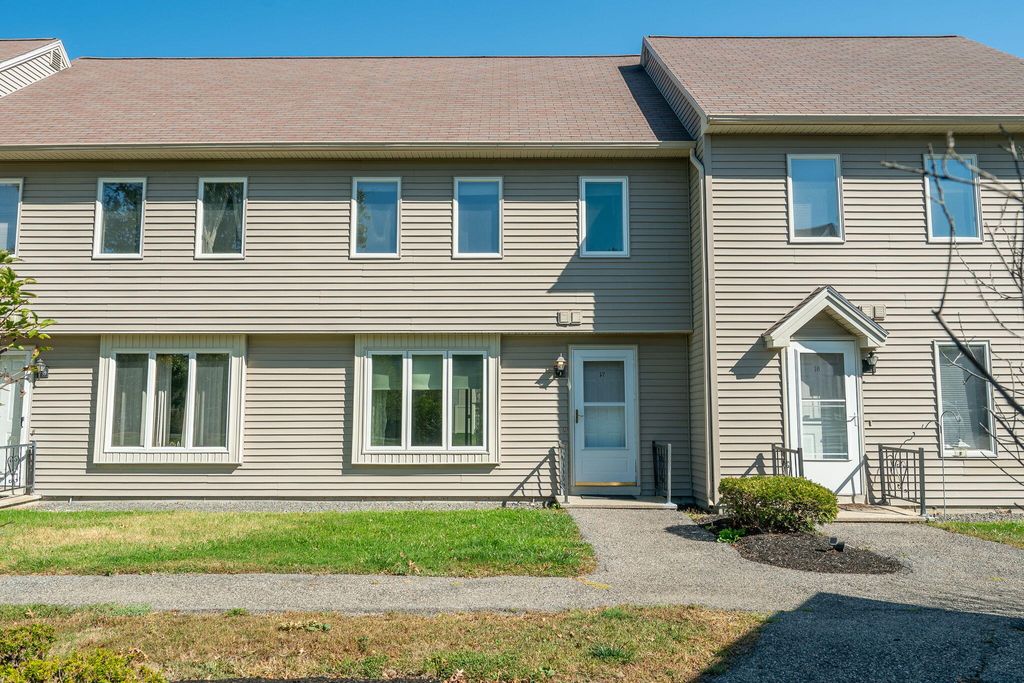 Photo of 280 Longfellow Street #17, Westbrook, ME 04092 (MLS # 1640197)