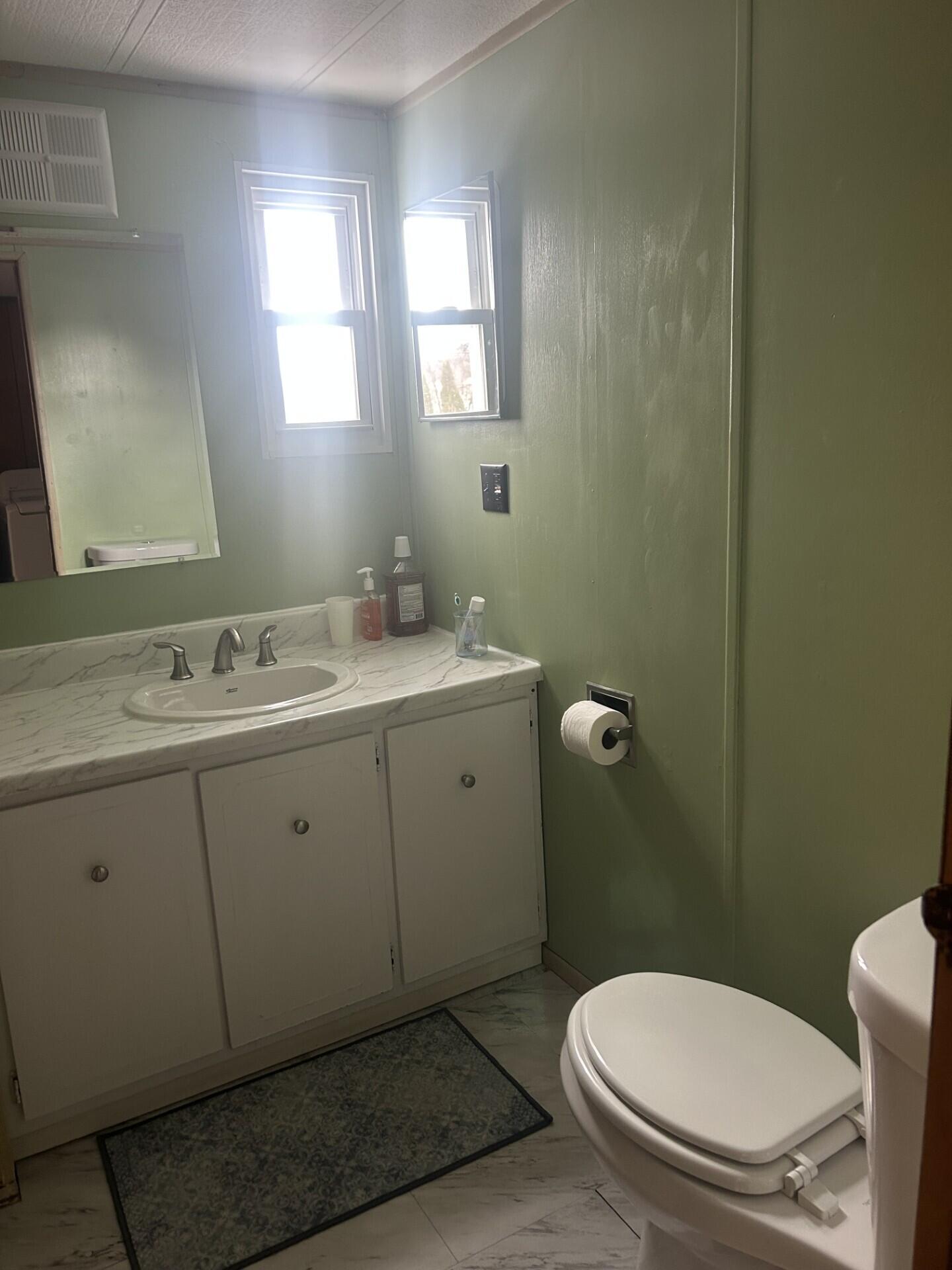 384 Main Street 16