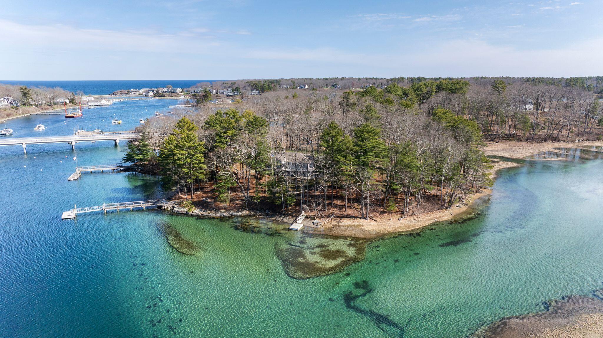 3 Pine Island