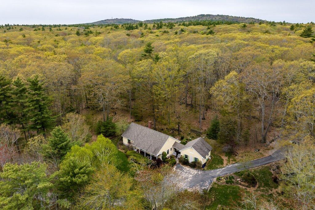 Photo of 86 Josiah Norton Road, York, ME 03902 (MLS # 1662178)