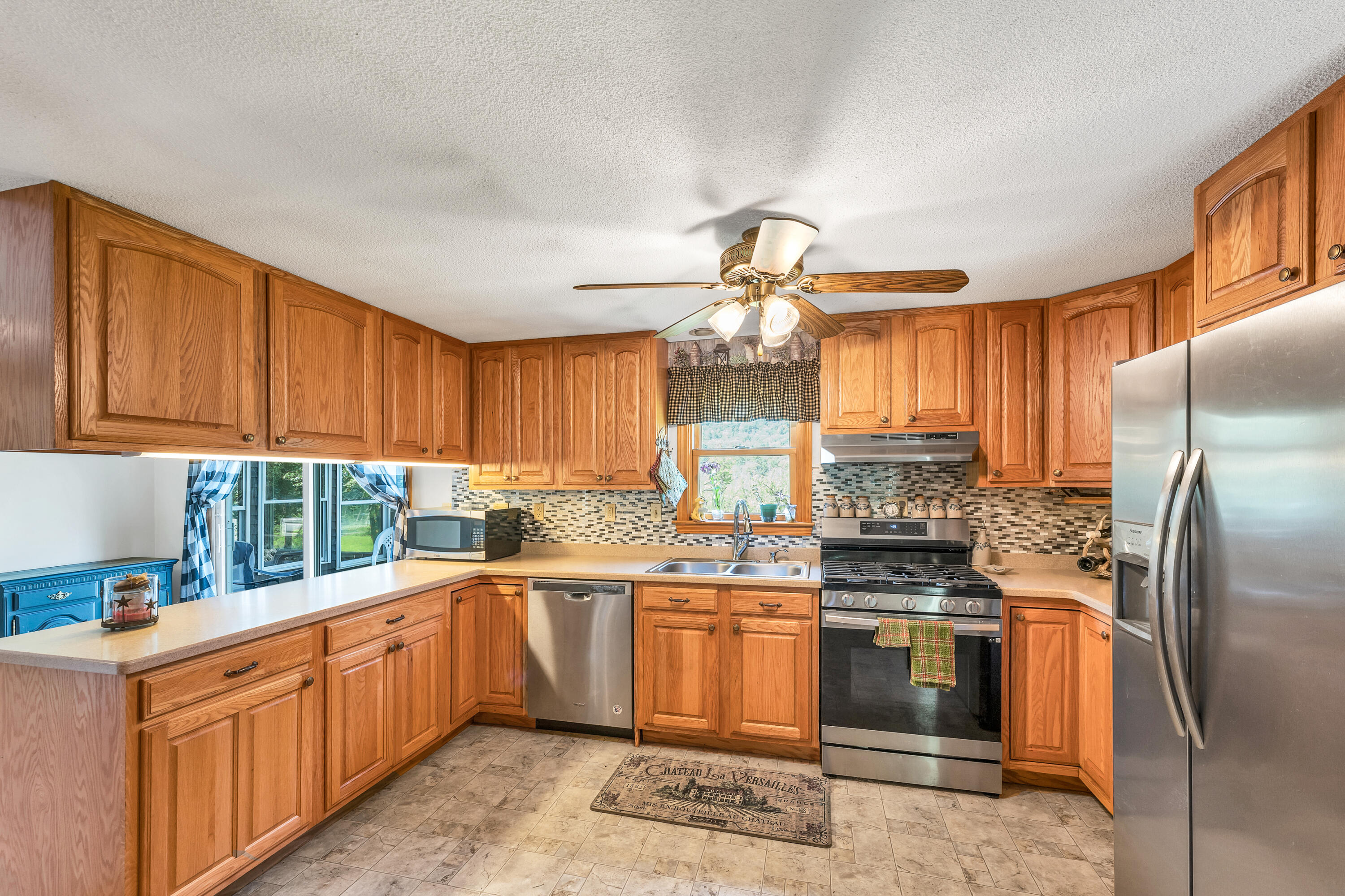 Porter, Maine 04068, United States, 3 Bedrooms Bedrooms, ,3 BathroomsBathrooms,Residential,Active,184114