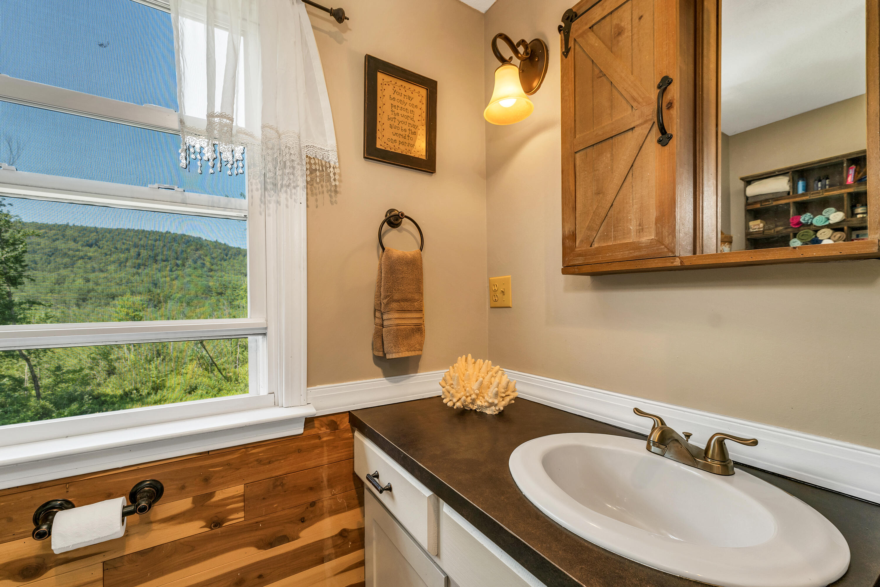 Porter, Maine 04068, United States, 3 Bedrooms Bedrooms, ,3 BathroomsBathrooms,Residential,Active,184114