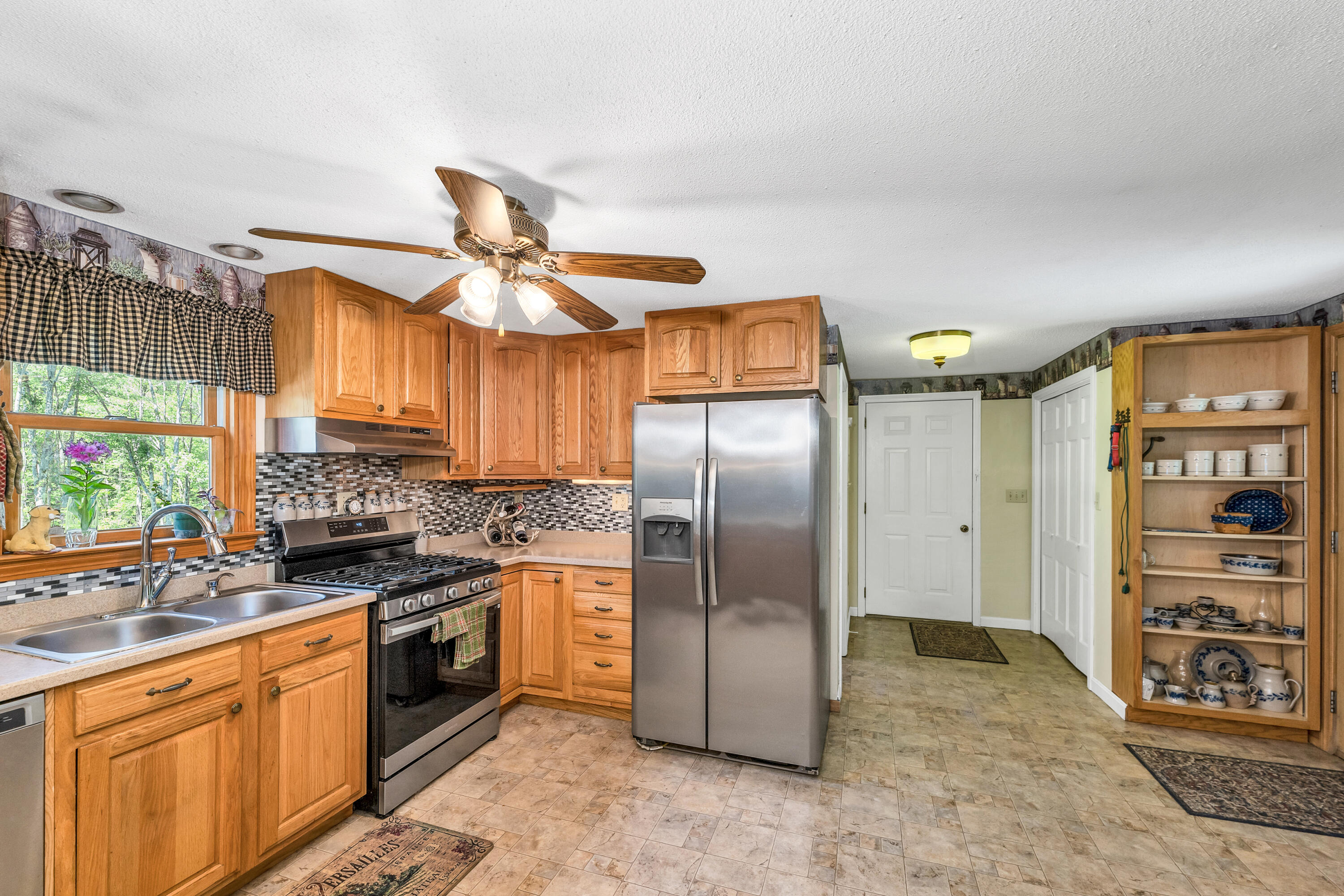 Porter, Maine 04068, United States, 3 Bedrooms Bedrooms, ,3 BathroomsBathrooms,Residential,Active,184114