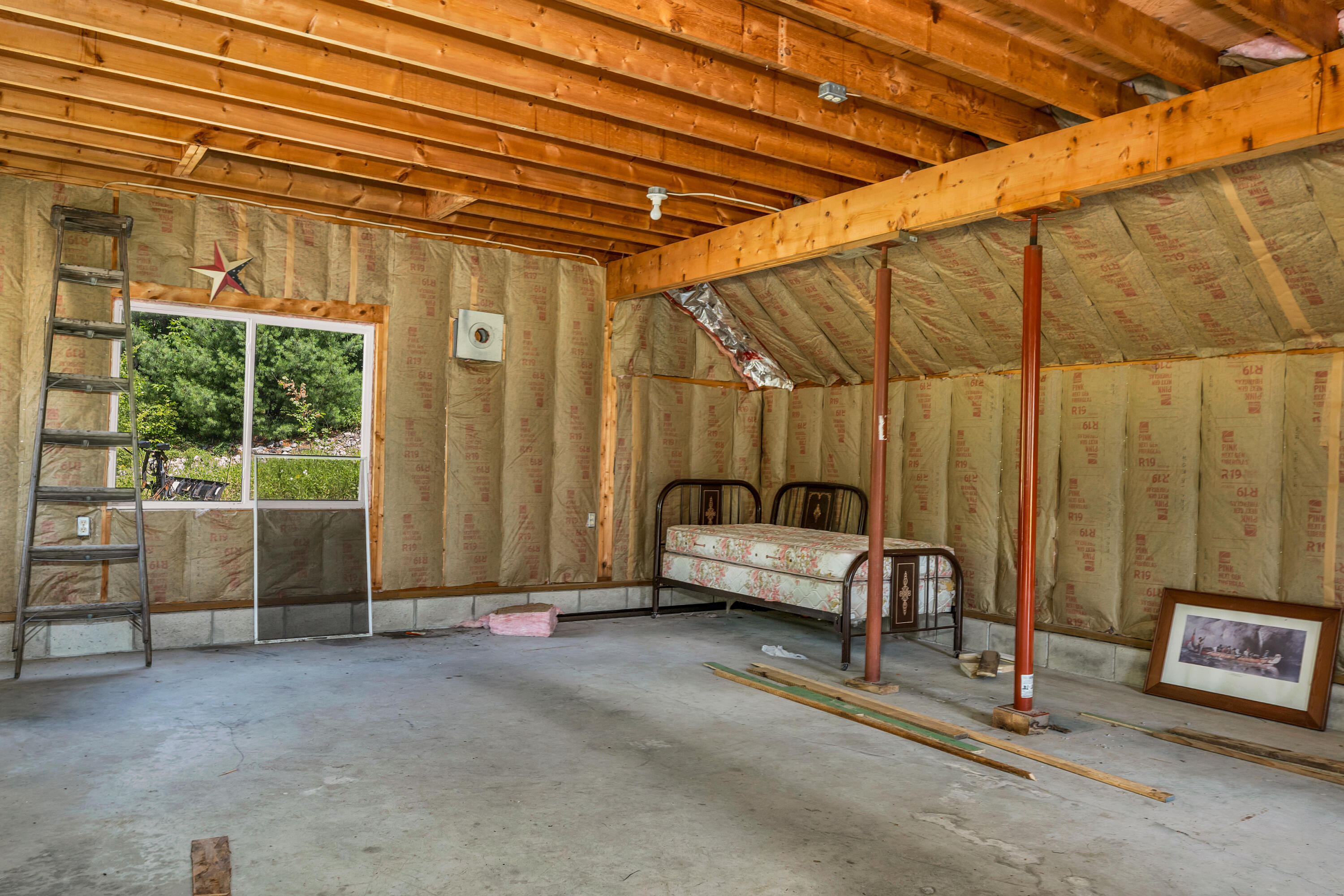 Porter, Maine 04068, United States, 3 Bedrooms Bedrooms, ,3 BathroomsBathrooms,Residential,Active,184114