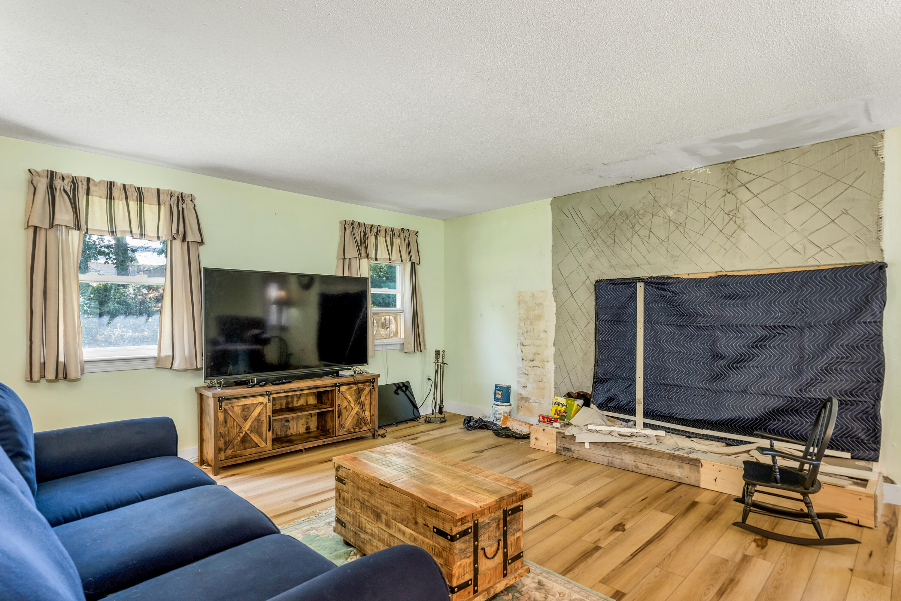 Porter, Maine 04068, United States, 3 Bedrooms Bedrooms, ,3 BathroomsBathrooms,Residential,Active,184114