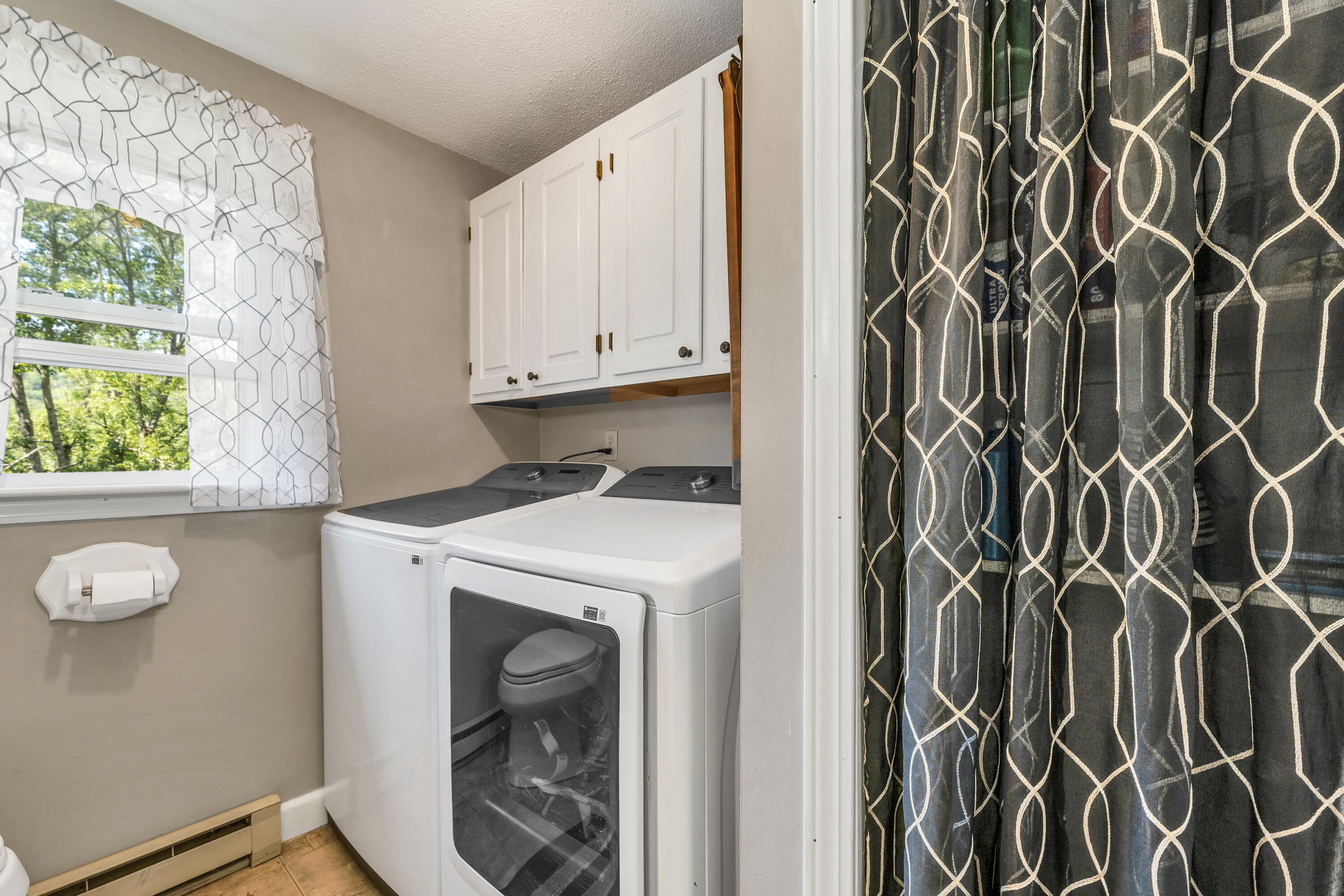 Porter, Maine 04068, United States, 3 Bedrooms Bedrooms, ,3 BathroomsBathrooms,Residential,Active,184114