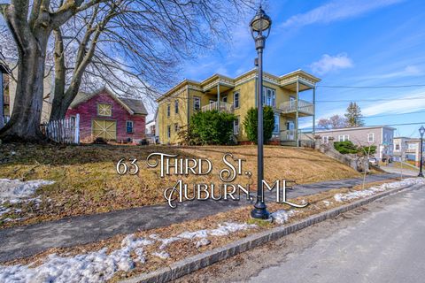 Photo of 63 3rd Street, Auburn, ME 04210 (MLS # 1655734)