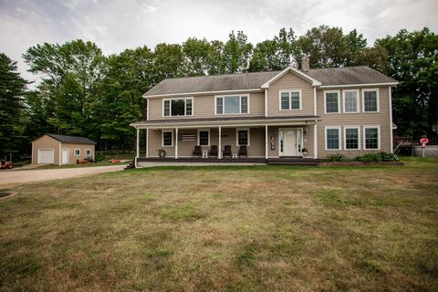 Photo of 47 Turner Street, Canton, ME 04221 (MLS # 1635161)