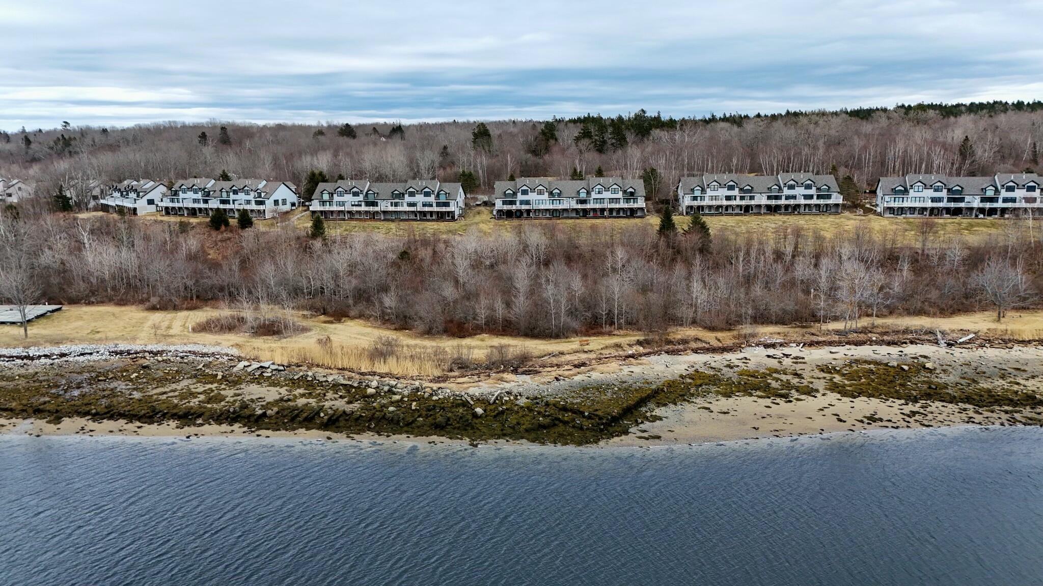 Stockton Springs, Maine 04981, United States, 4 Bedrooms Bedrooms, ,3 BathroomsBathrooms,Residential,Pending,107938