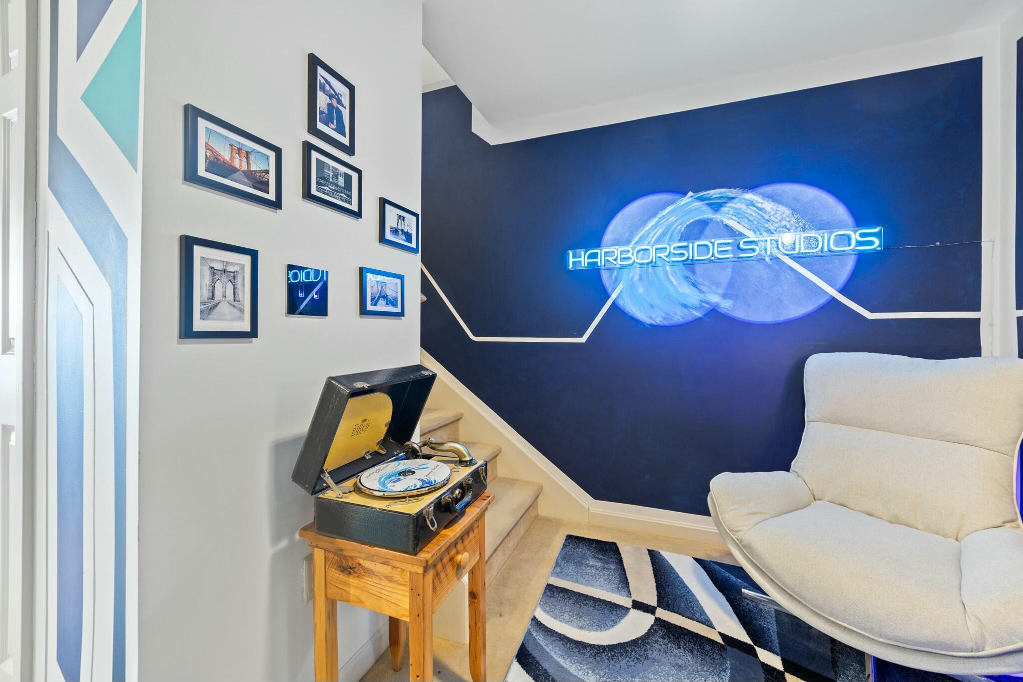 Stockton Springs, Maine 04981, United States, 4 Bedrooms Bedrooms, ,3 BathroomsBathrooms,Residential,Pending,107938