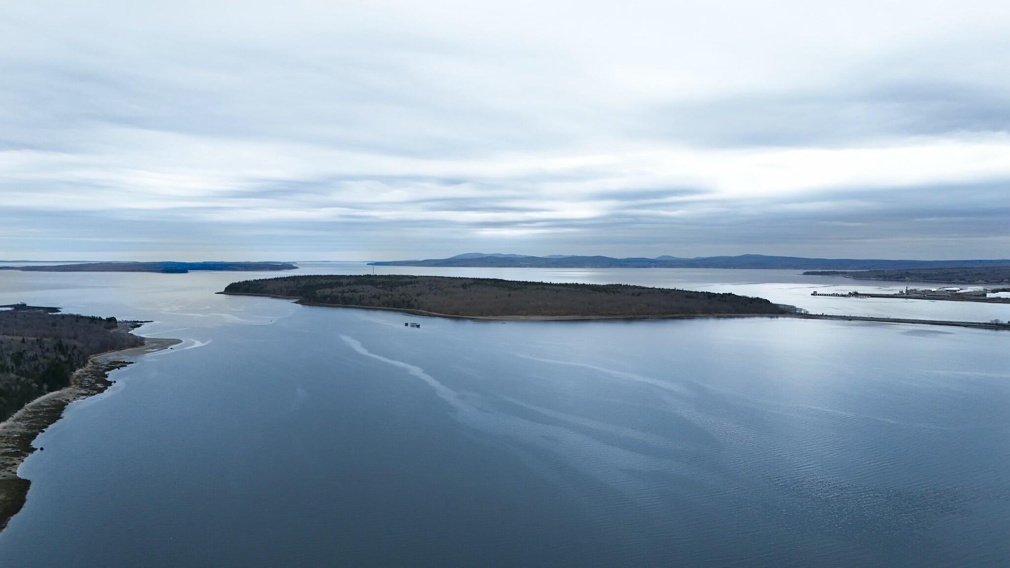 Stockton Springs, Maine 04981, United States, 4 Bedrooms Bedrooms, ,3 BathroomsBathrooms,Residential,Pending,107938