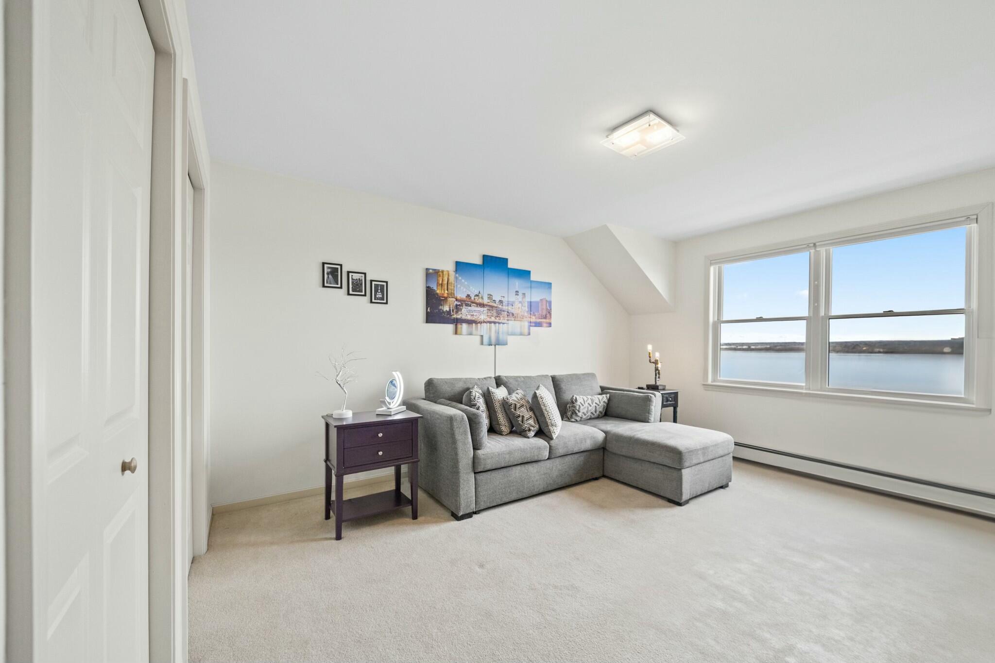 Stockton Springs, Maine 04981, United States, 4 Bedrooms Bedrooms, ,3 BathroomsBathrooms,Residential,Pending,107938