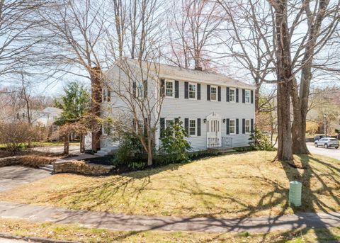 Photo of 46 Birchvale Drive, Portland, ME 04102 (MLS # 1659697)