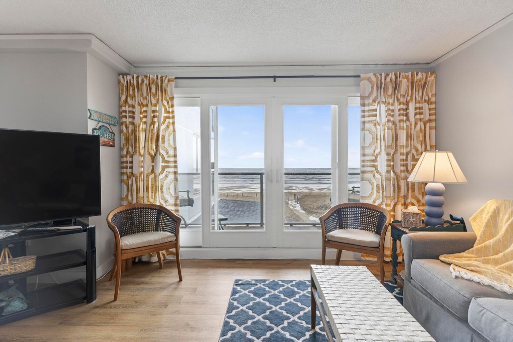 Photo of 31 E Grand Avenue #24, Old Orchard Beach, ME 04064 (MLS # 1654008)