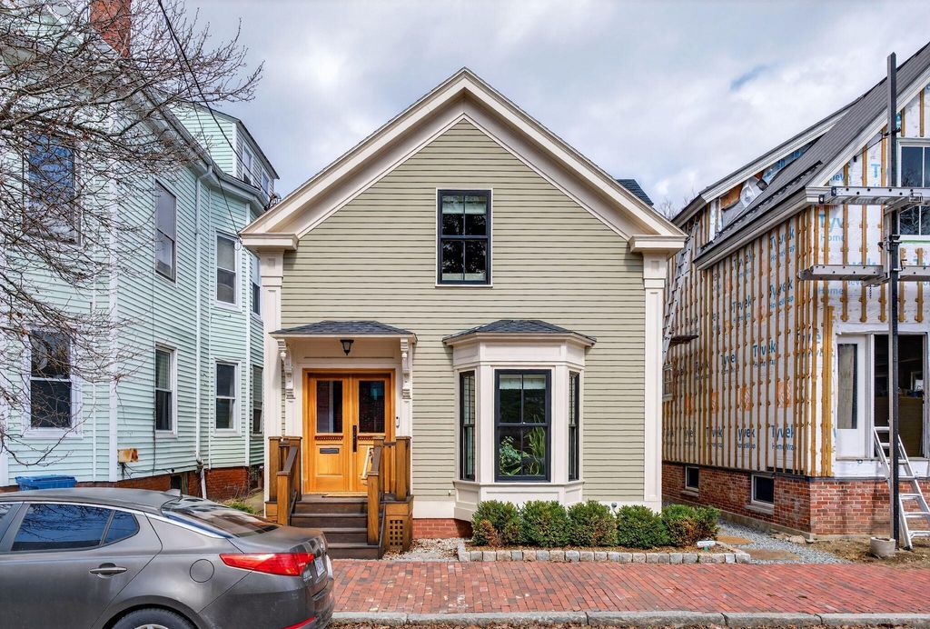 Photo of 67 Merrill Street, Portland, ME 04101 (MLS # 1656870)